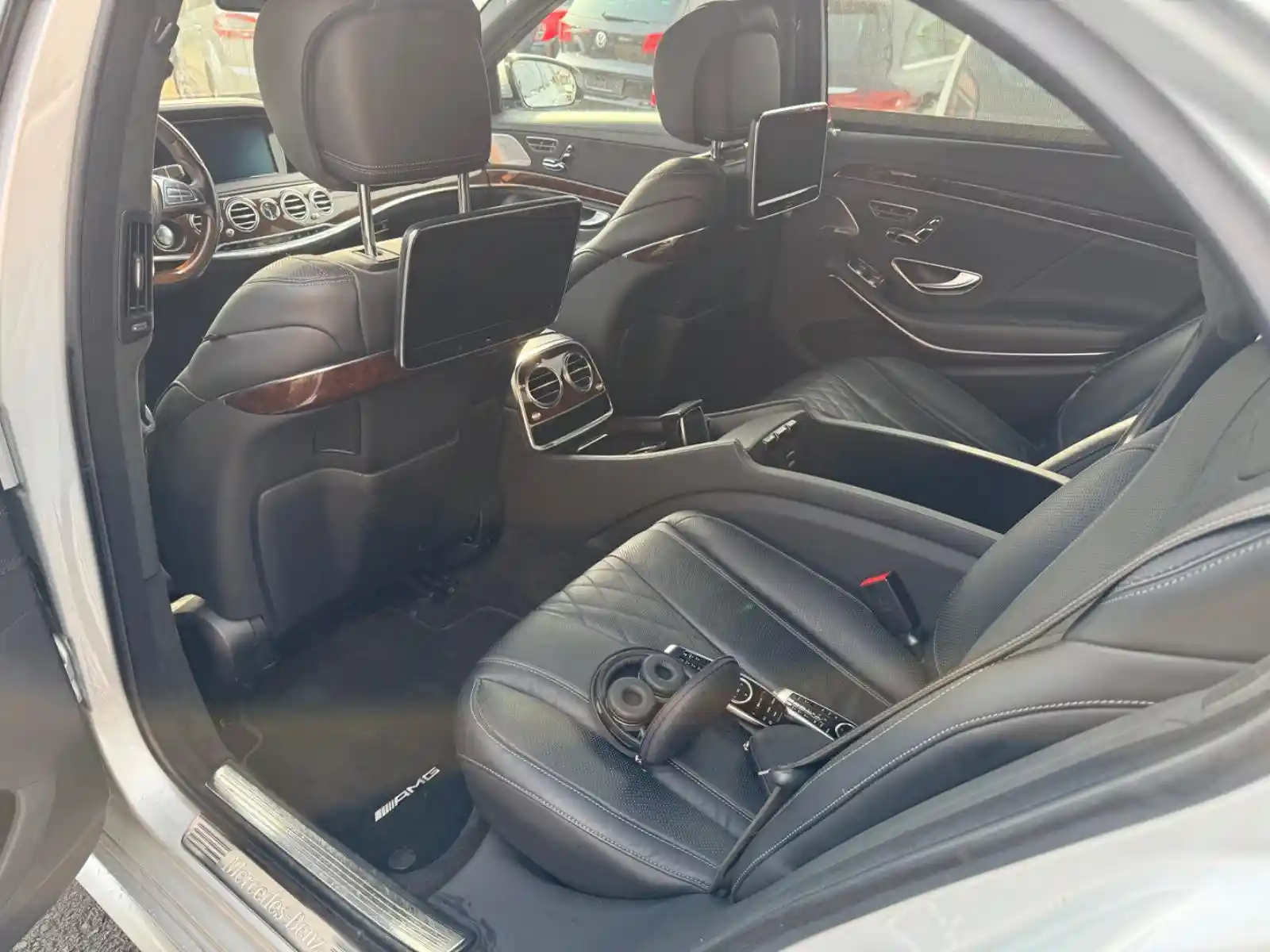 Mercedes-Benz S 500
