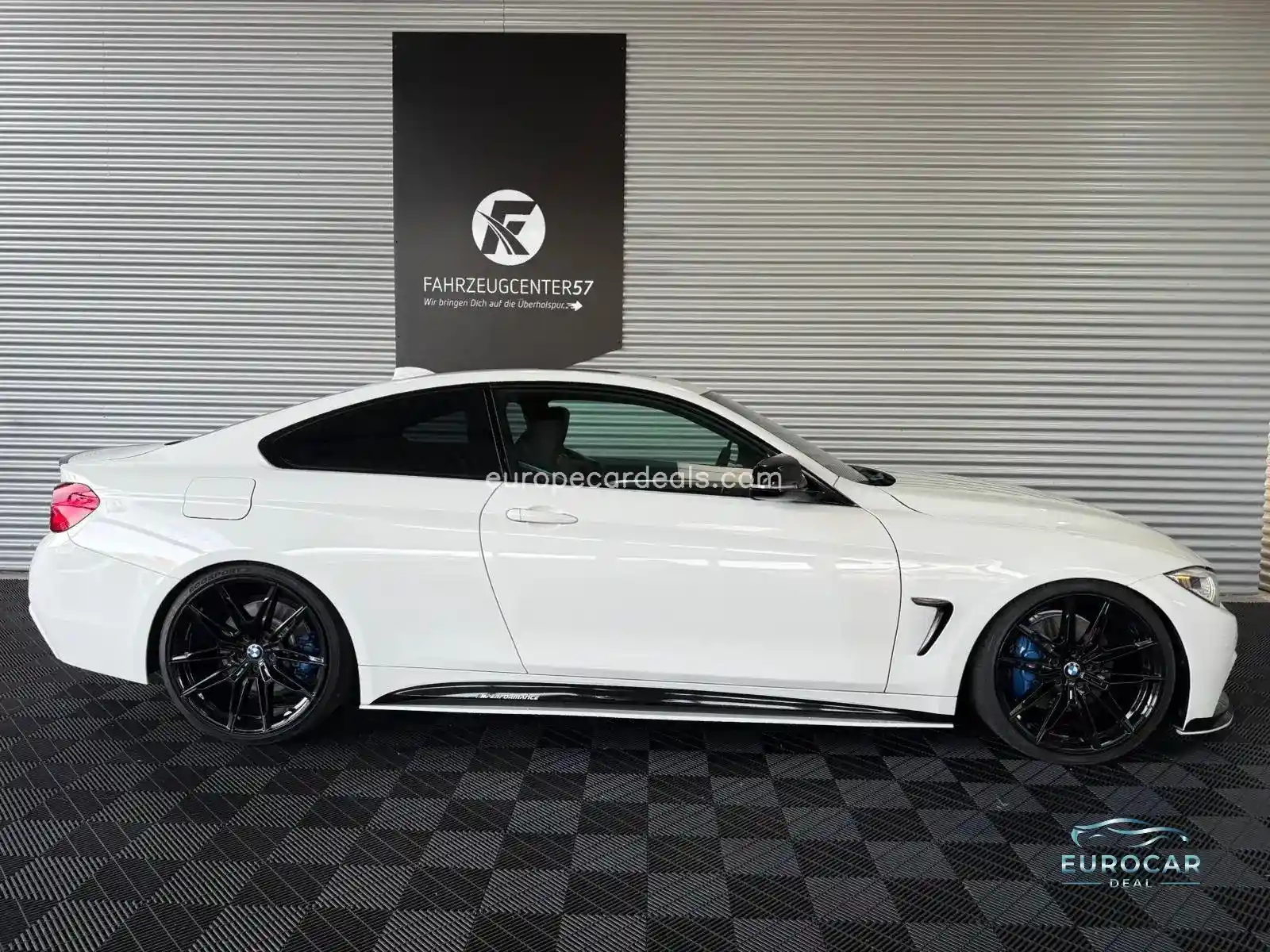 BMW 440