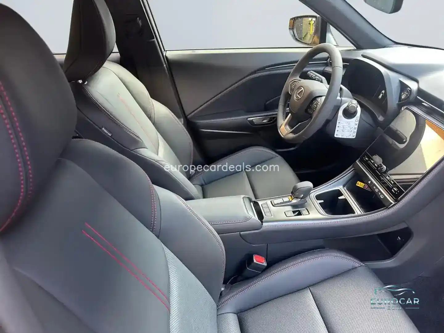 Lexus LBX