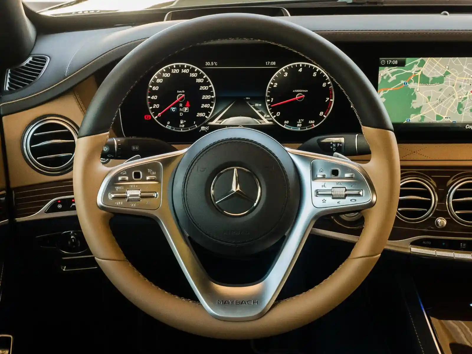 Mercedes-Benz S 560