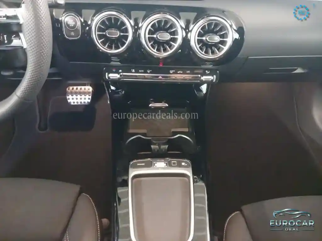 Mercedes-Benz CLA 220 Shooting Brake