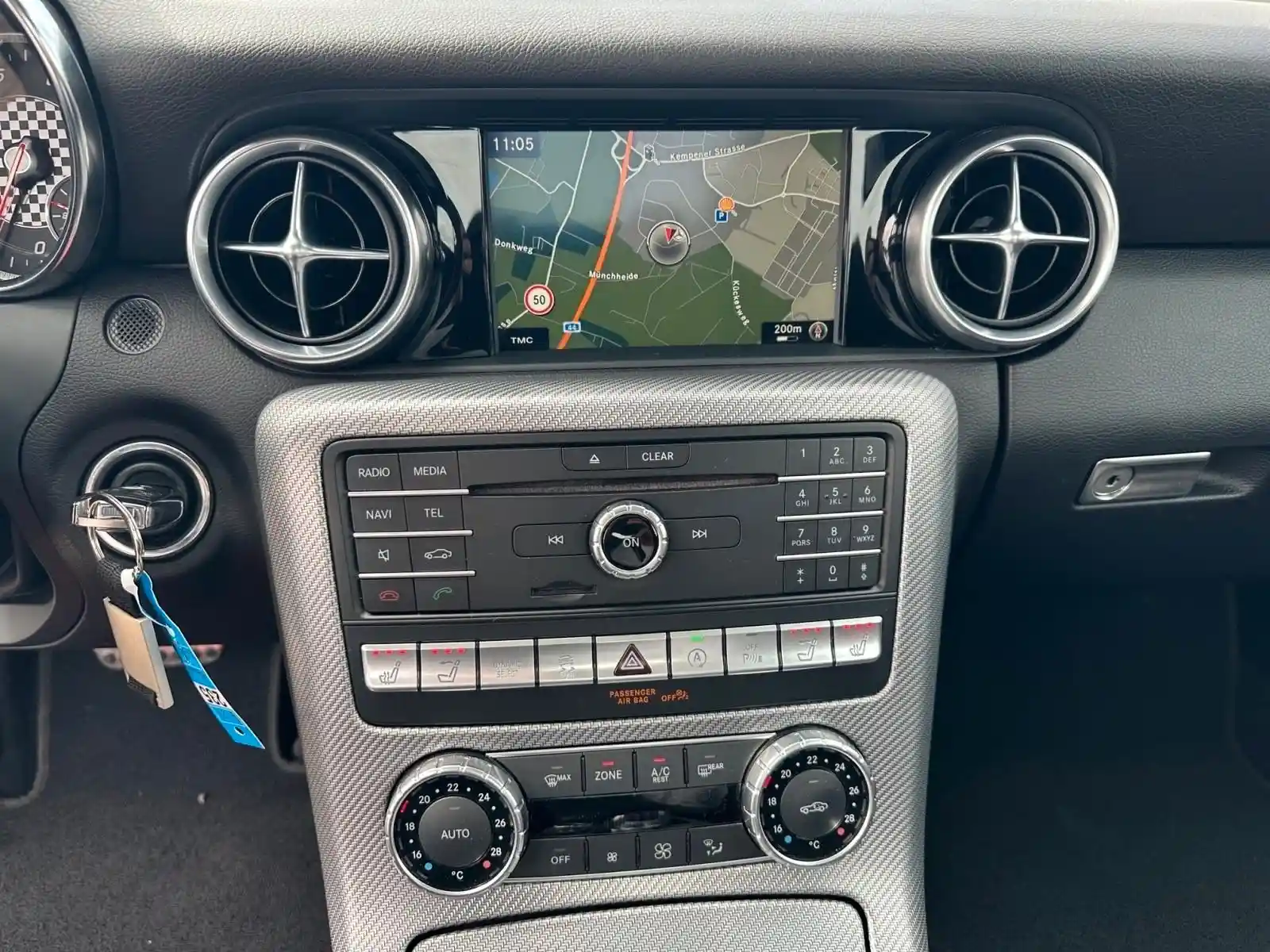 Mercedes-Benz SLC 300
