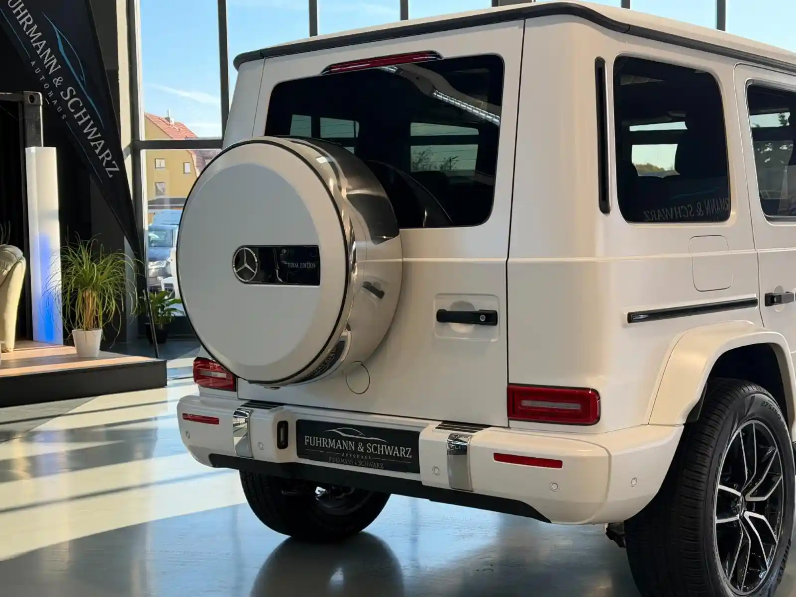Mercedes-Benz G 500