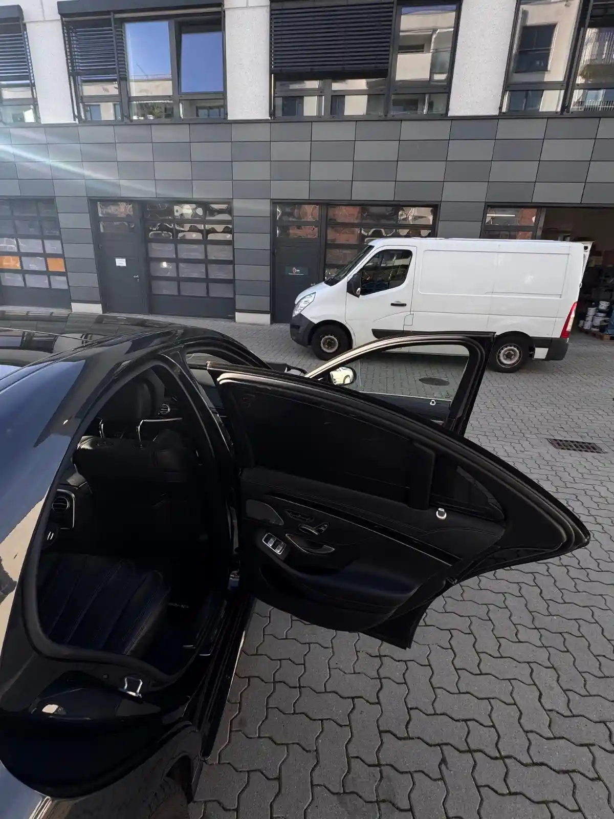 Mercedes-Benz S 560