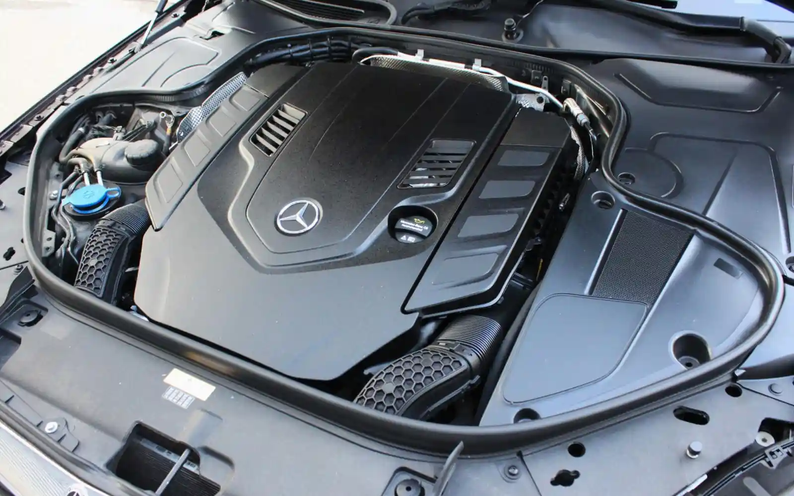 Mercedes-Benz S 560