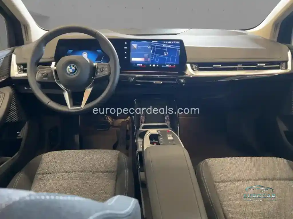 BMW 230