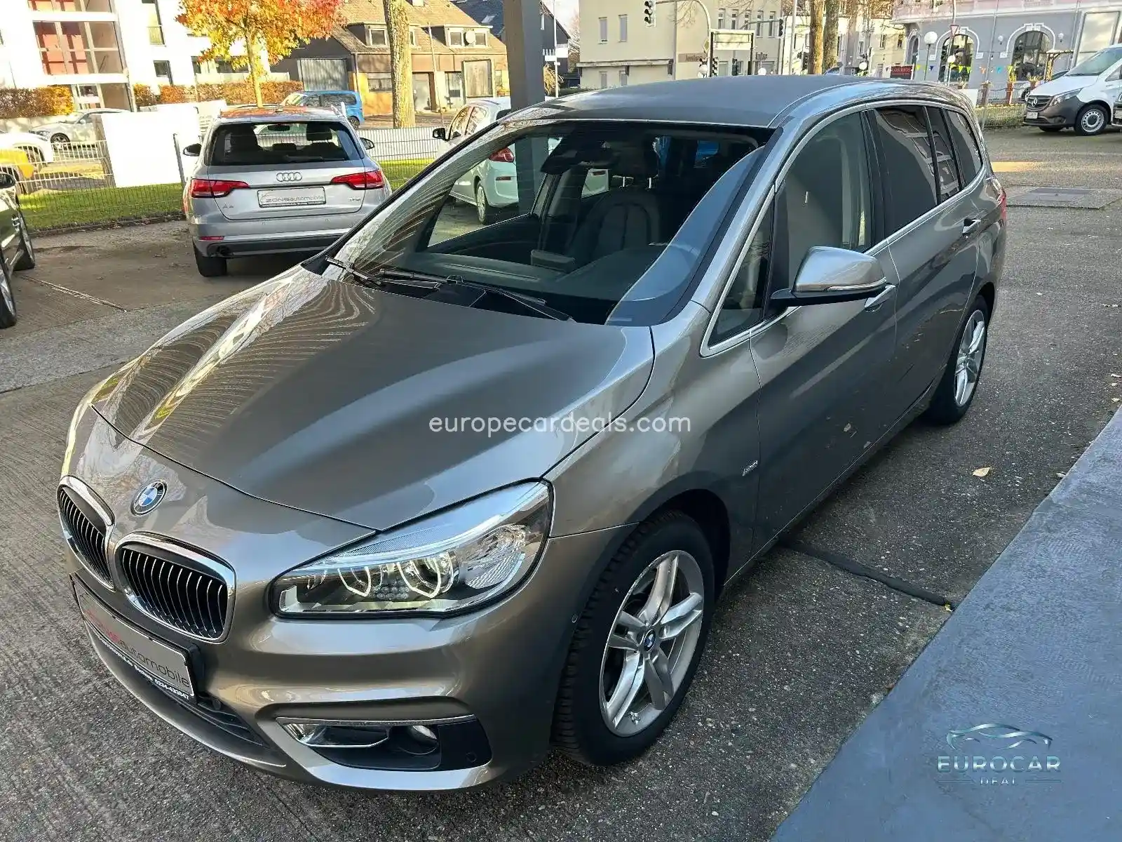 BMW 220