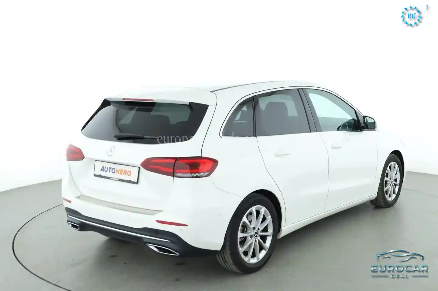 Mercedes-Benz B 220