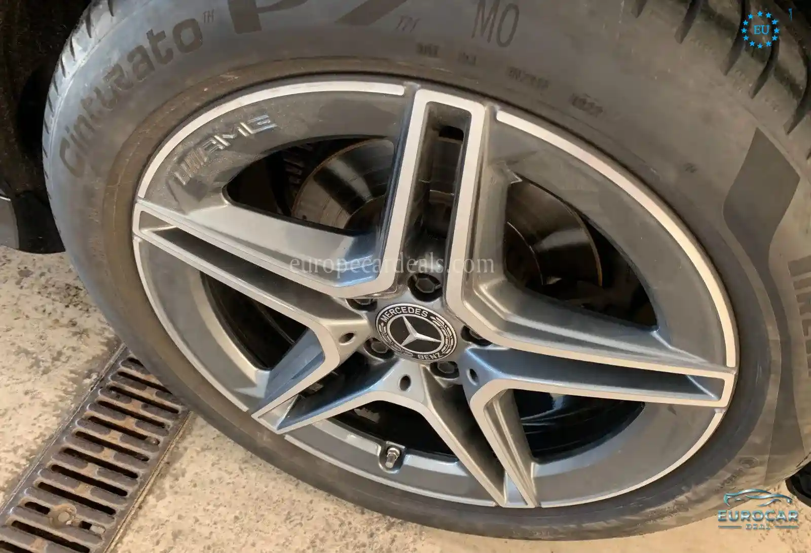 Mercedes-Benz E 200