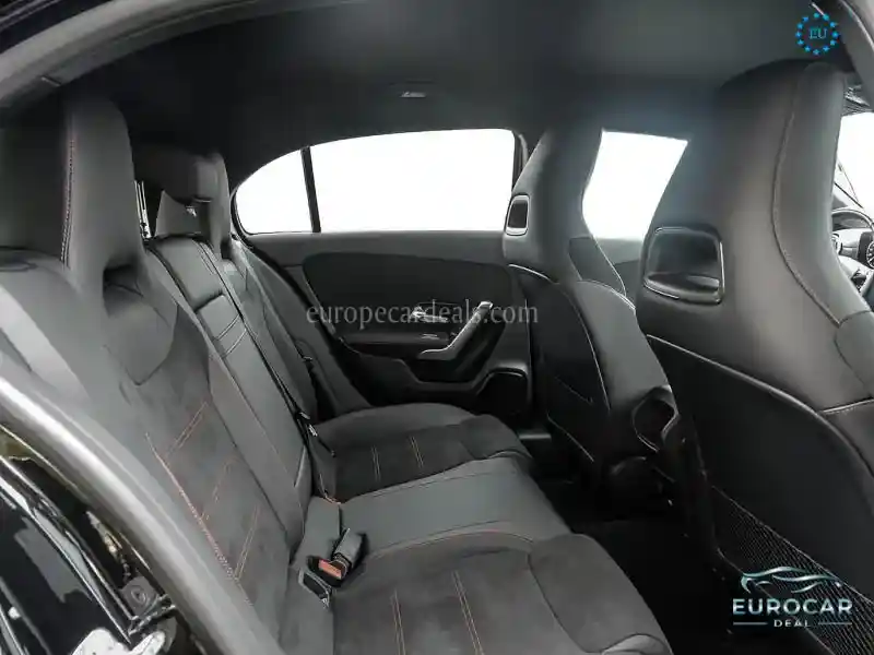 Mercedes-Benz A 220