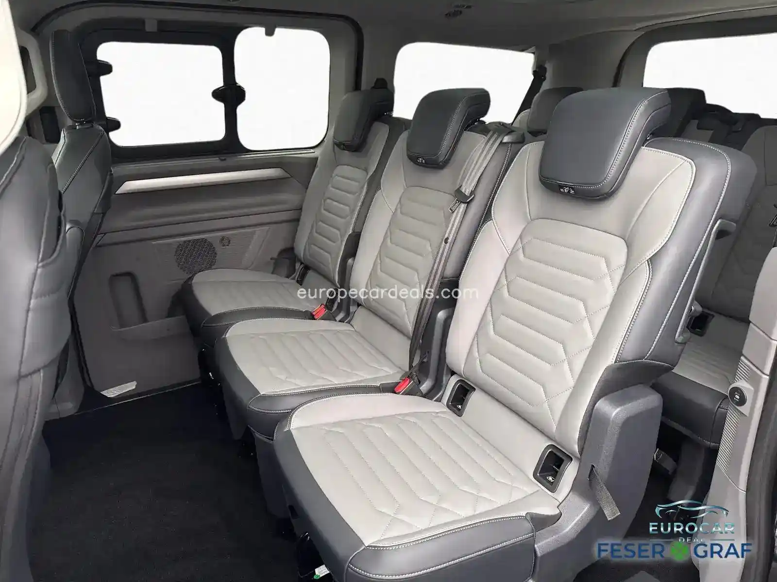 Volkswagen T7 Caravelle