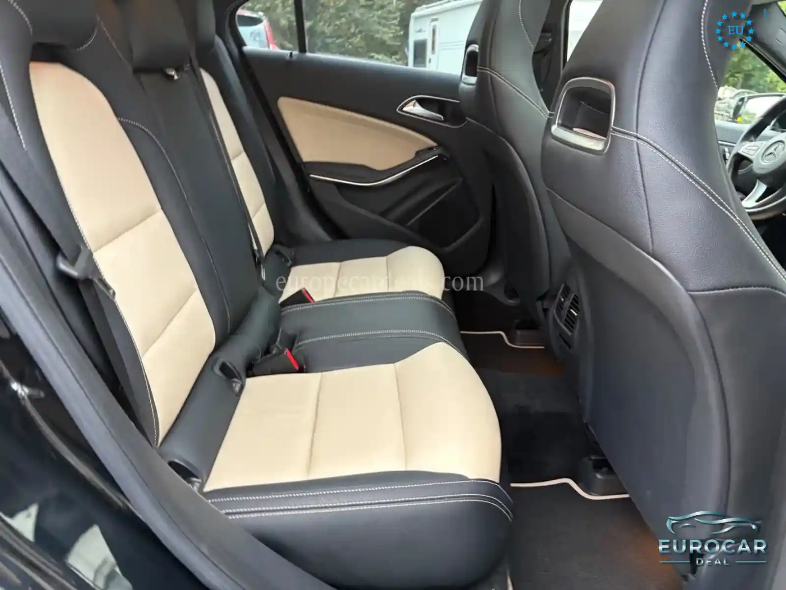 Mercedes-Benz A 220