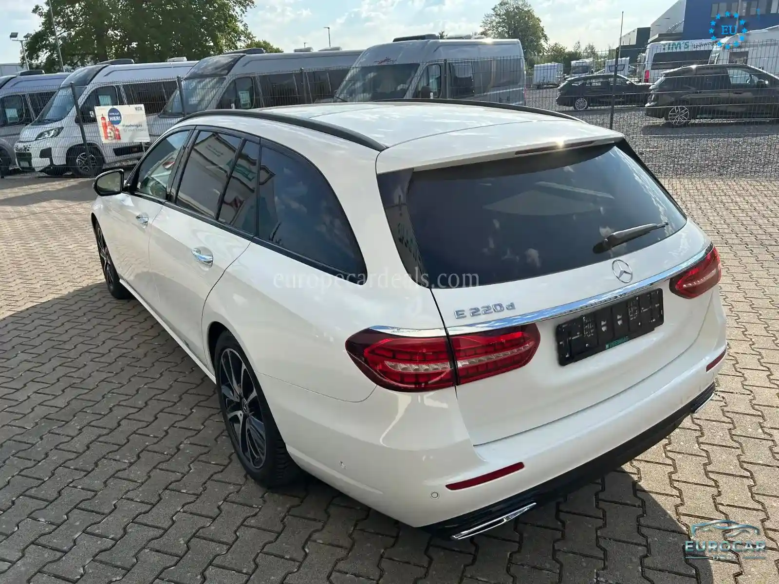 Mercedes-Benz E 220