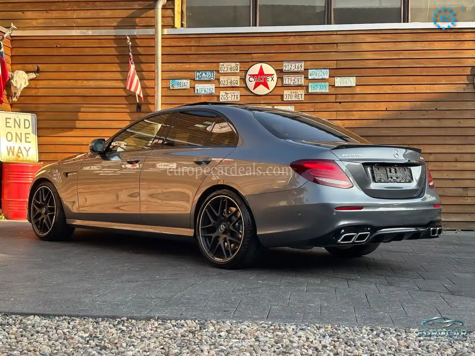 Mercedes-Benz E 63 AMG