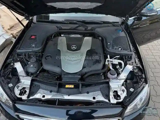 Mercedes-Benz E 350