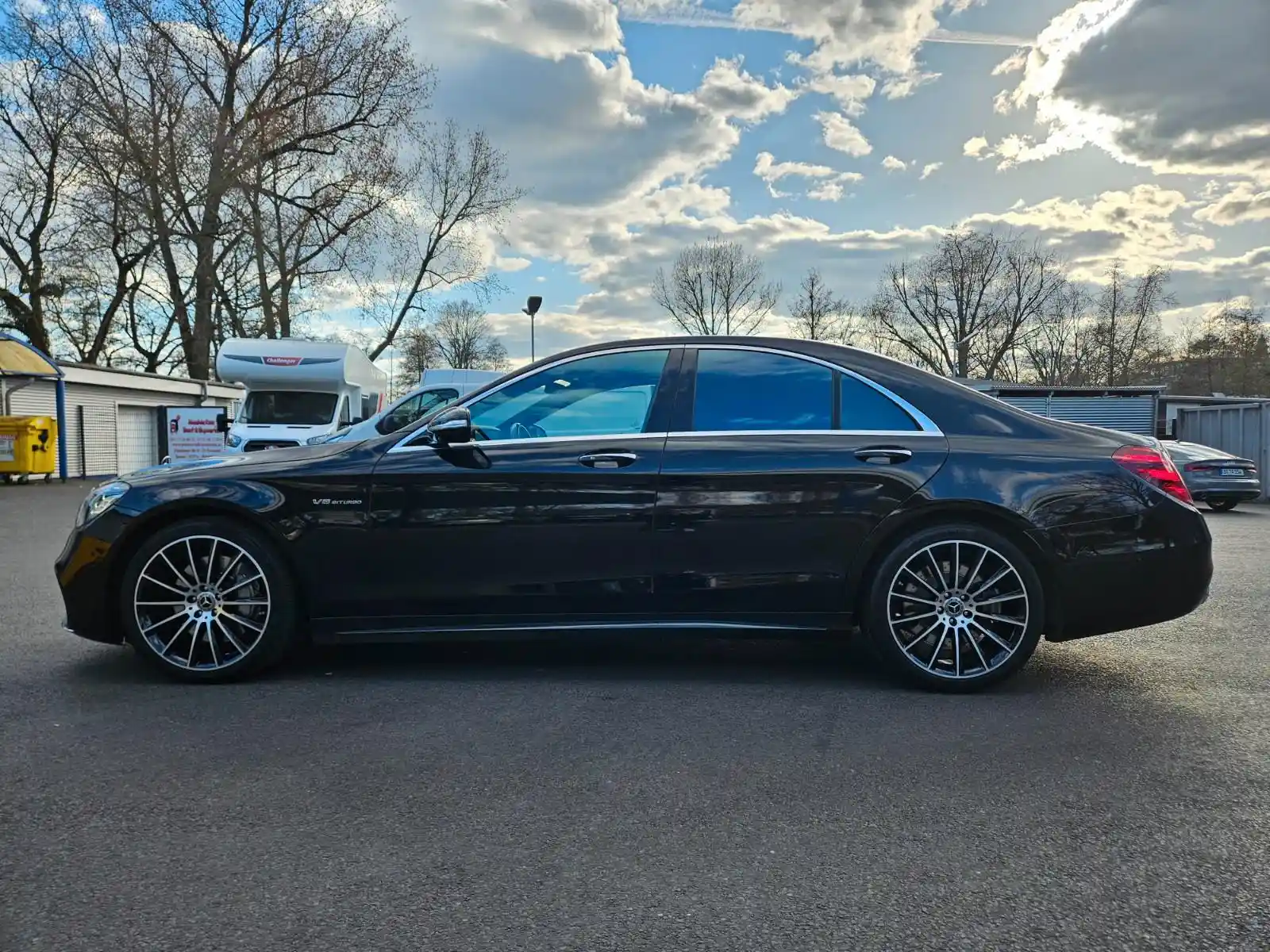Mercedes-Benz S 560