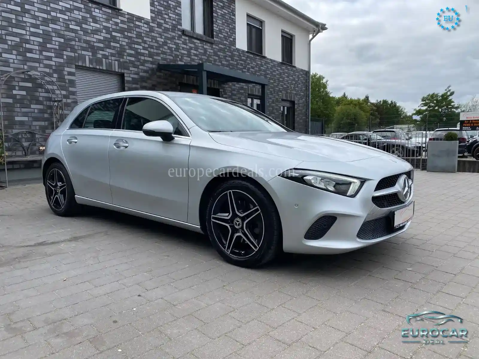 Mercedes-Benz A 220