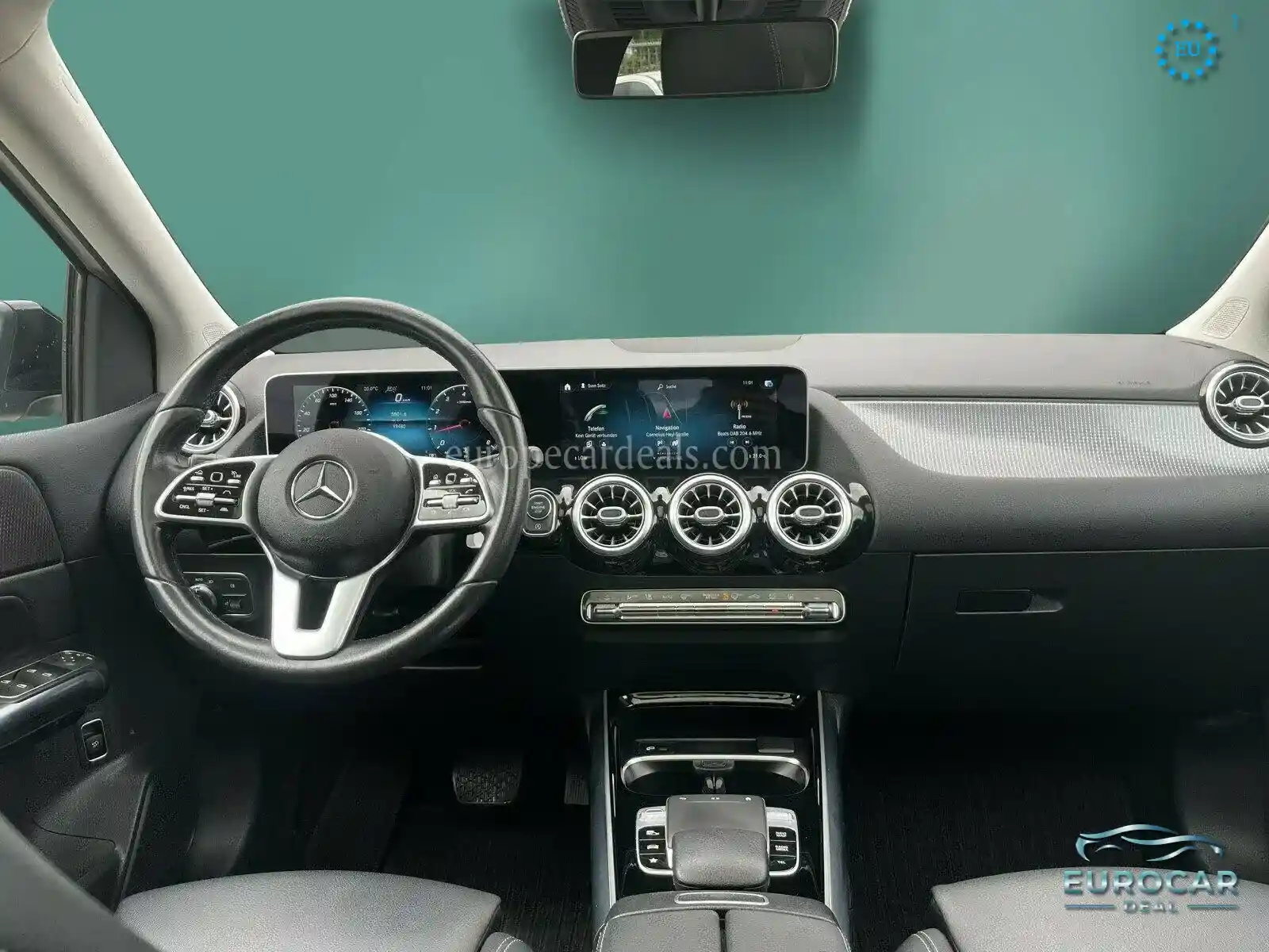Mercedes-Benz B 200
