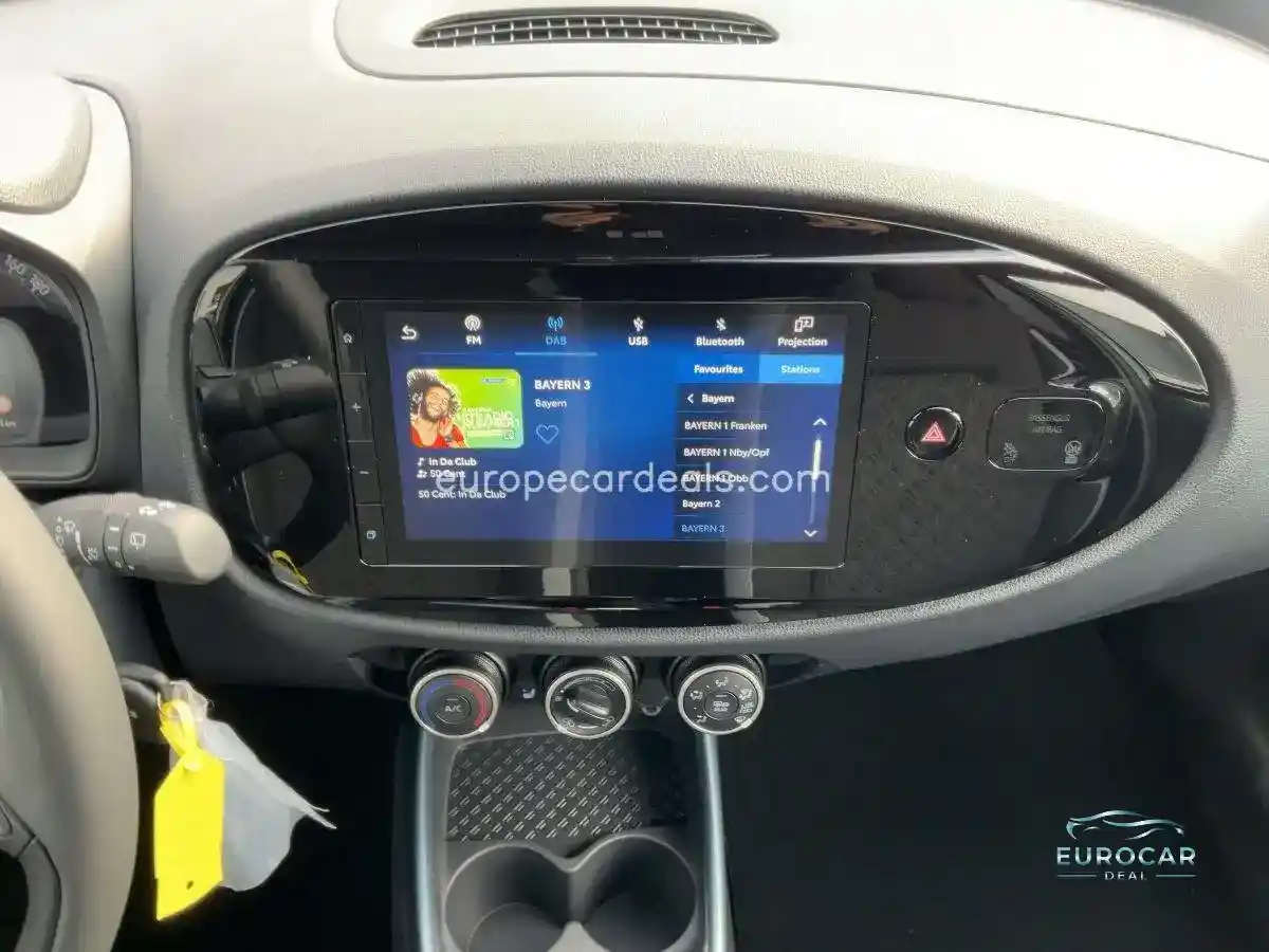 Toyota Aygo (X)
