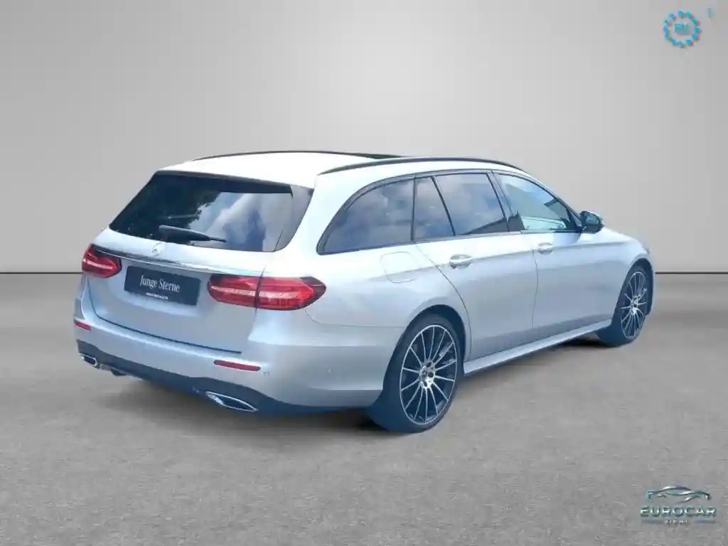 Mercedes-Benz E 400