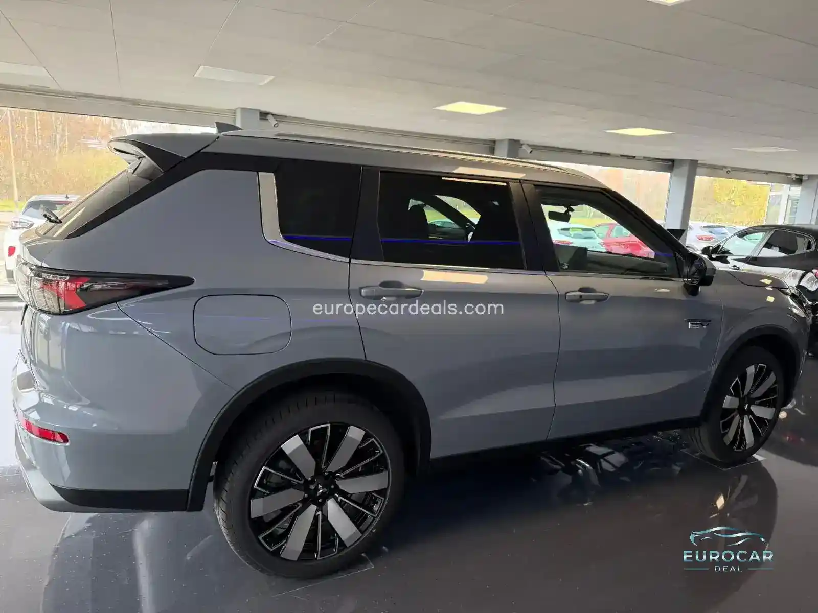 Mitsubishi Plug-in Hybrid Outlander