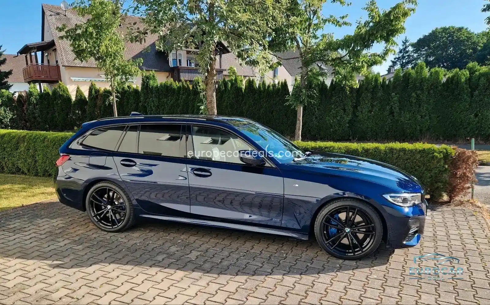 BMW 330