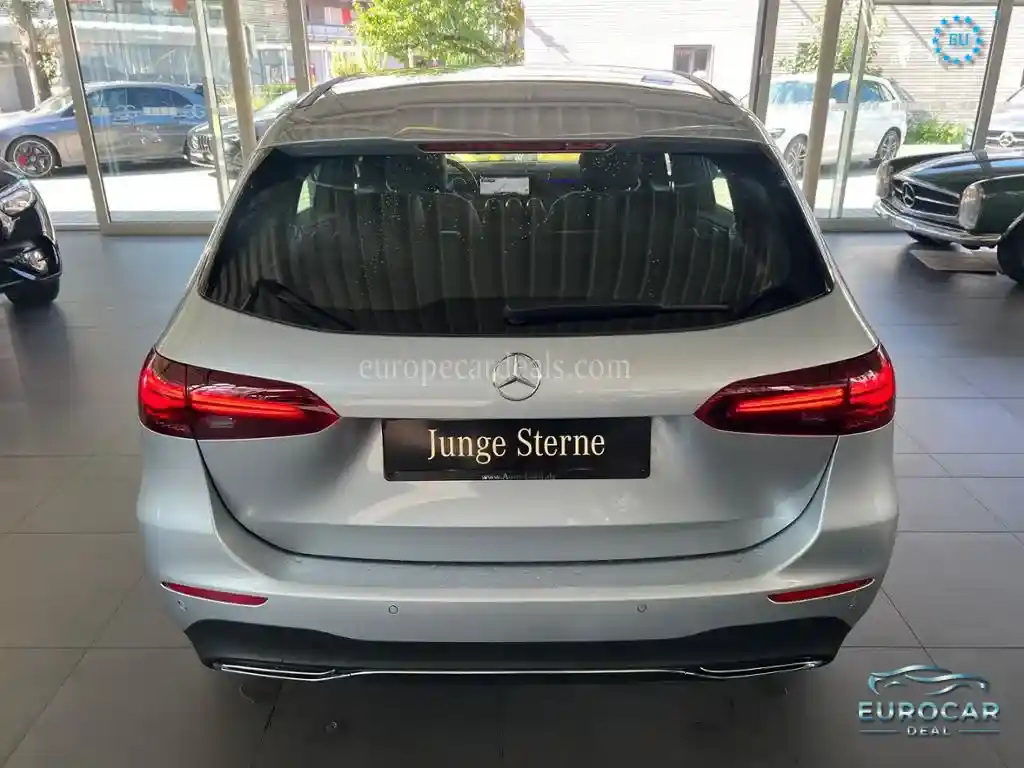Mercedes-Benz B 200