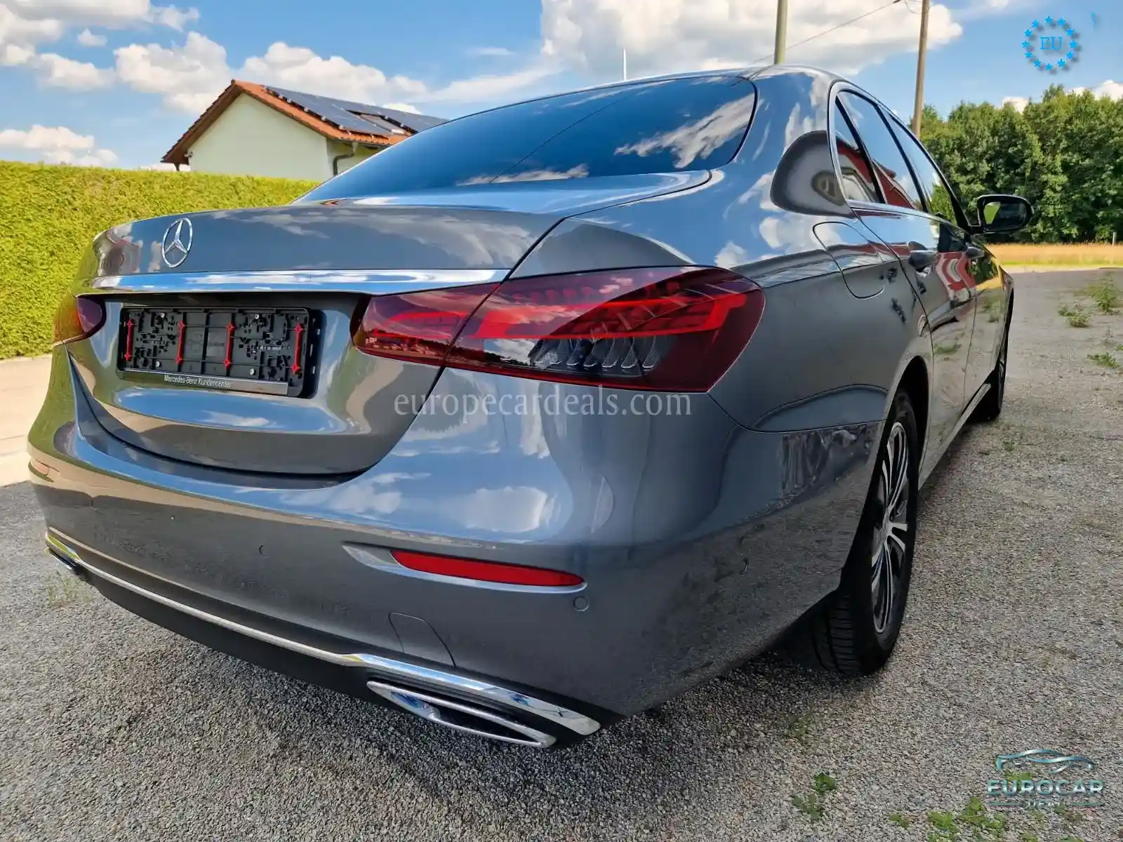 Mercedes-Benz E 220