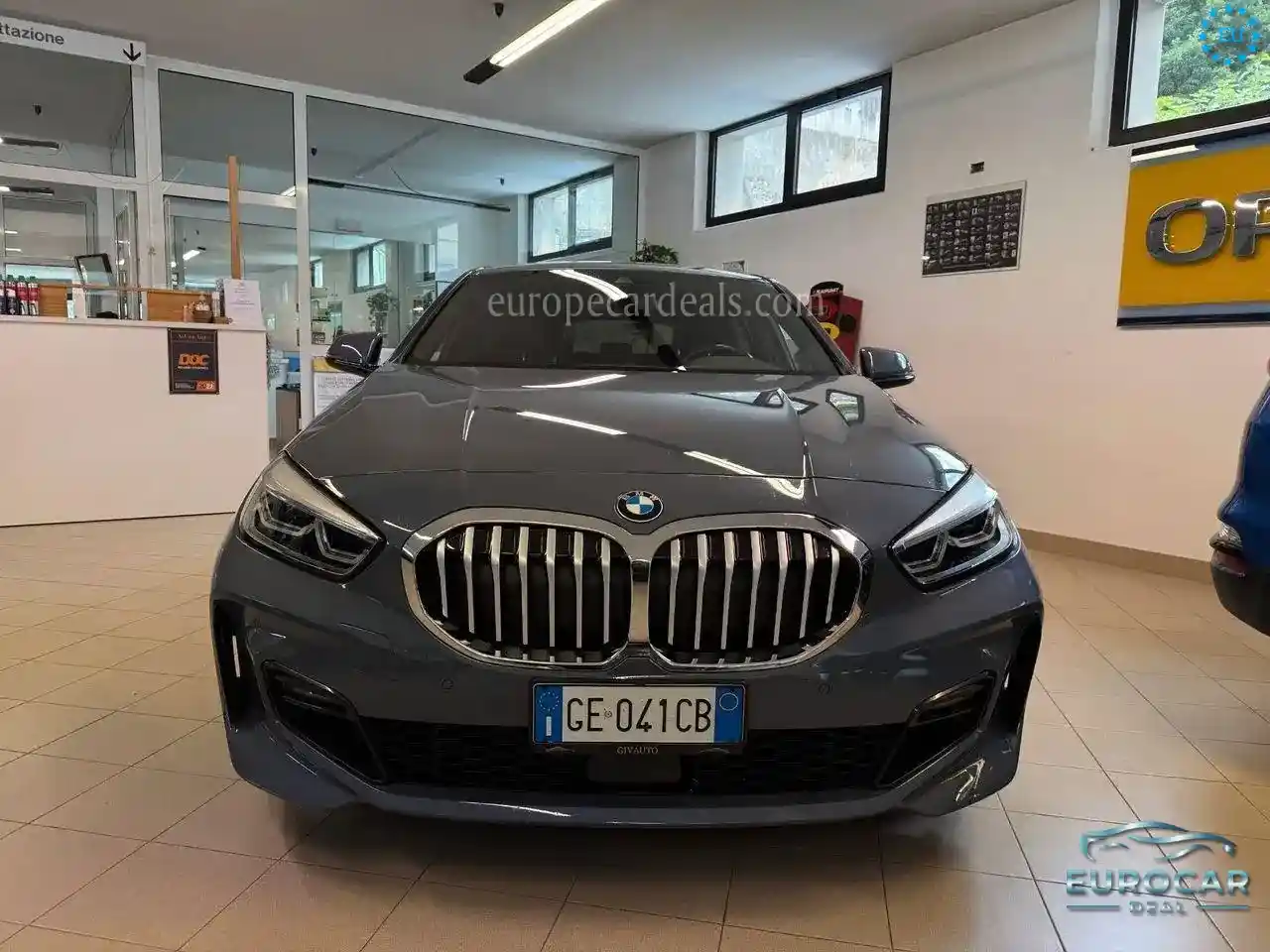 BMW 118