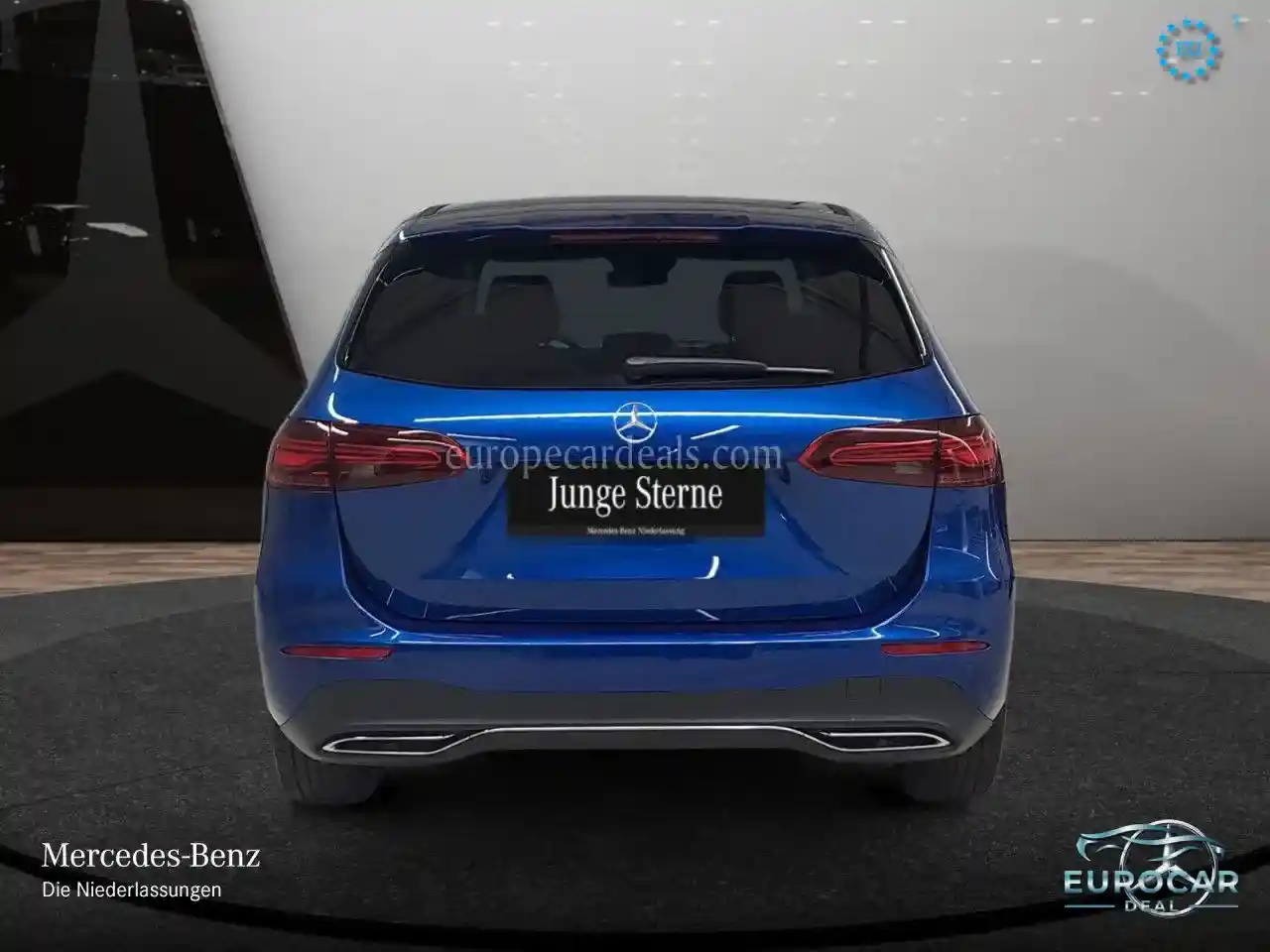 Mercedes-Benz B 220