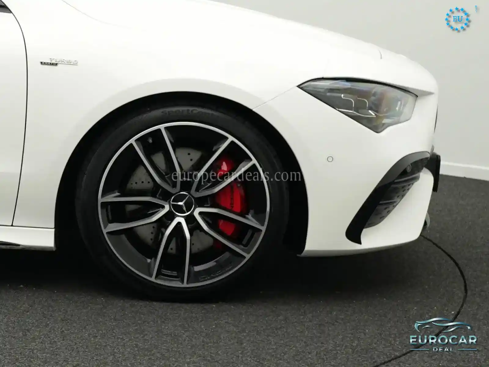 Mercedes-Benz CLA 35 AMG Shooting Brake