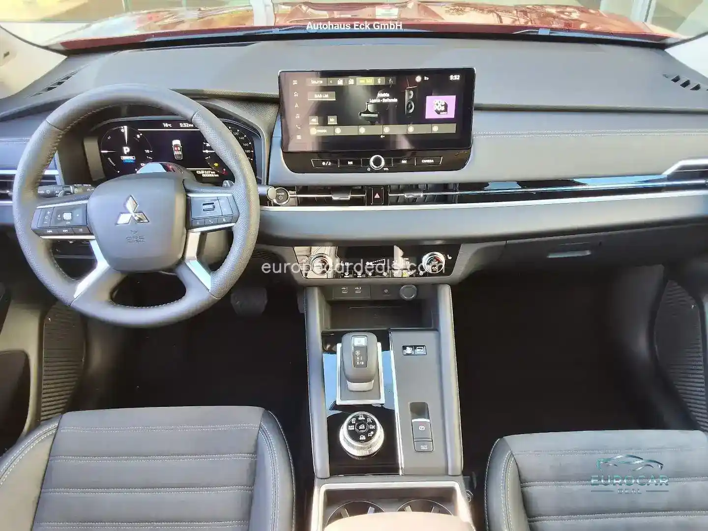 Mitsubishi Plug-in Hybrid Outlander