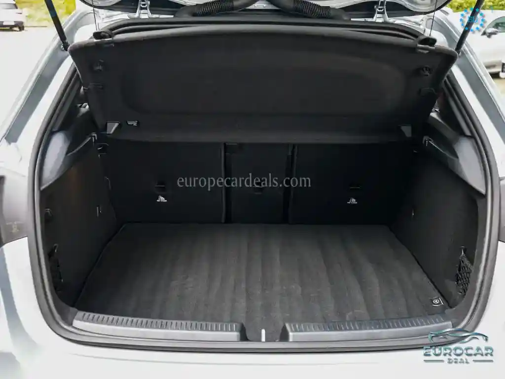 Mercedes-Benz A 220