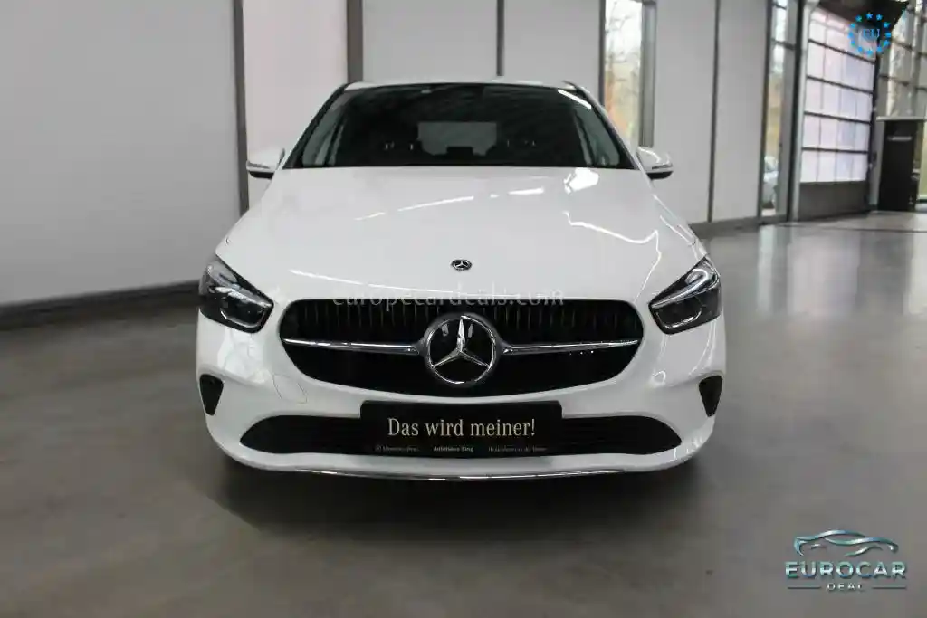 Mercedes-Benz B 220
