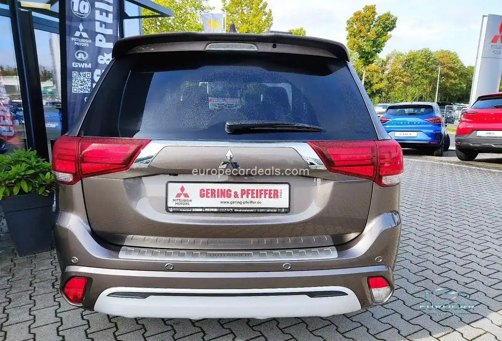 Mitsubishi Plug-in Hybrid Outlander