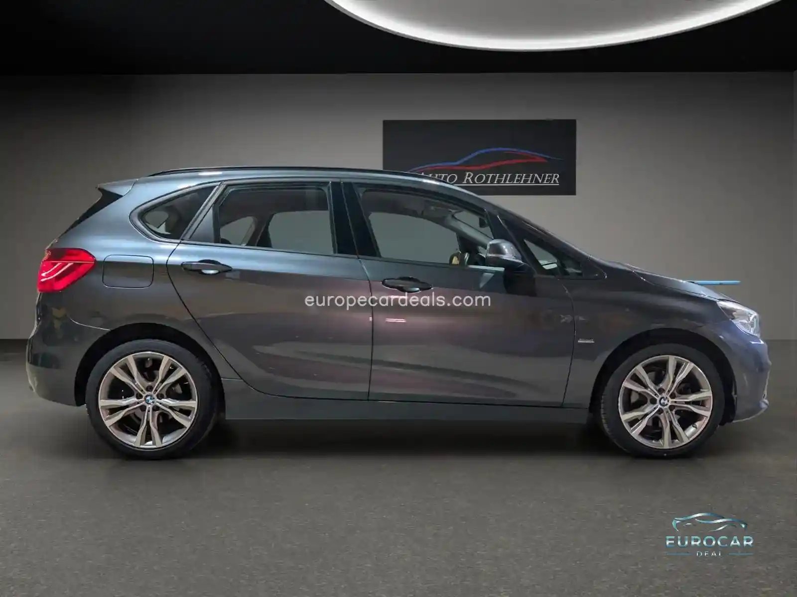 BMW 220