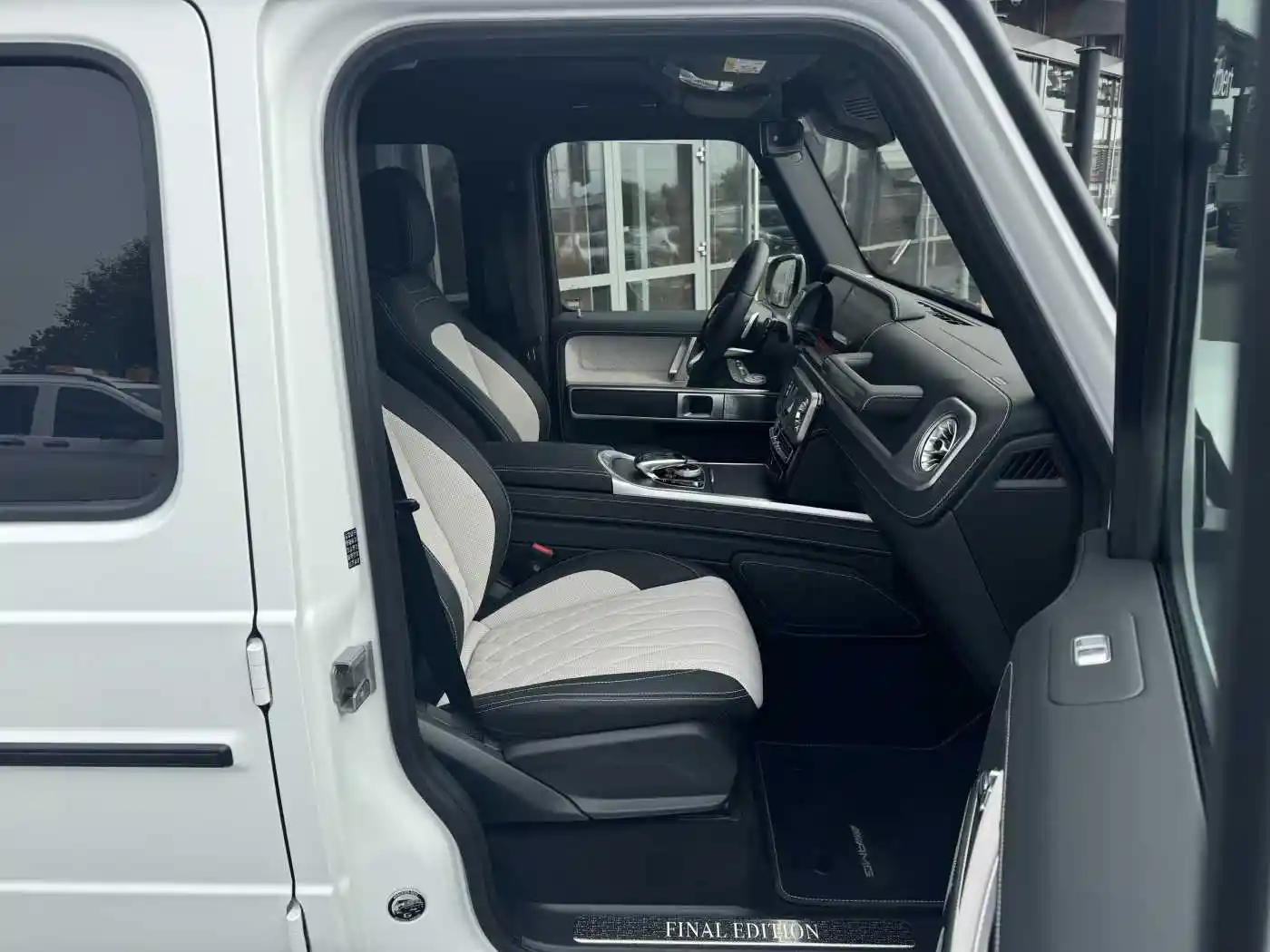 Mercedes-Benz G 500