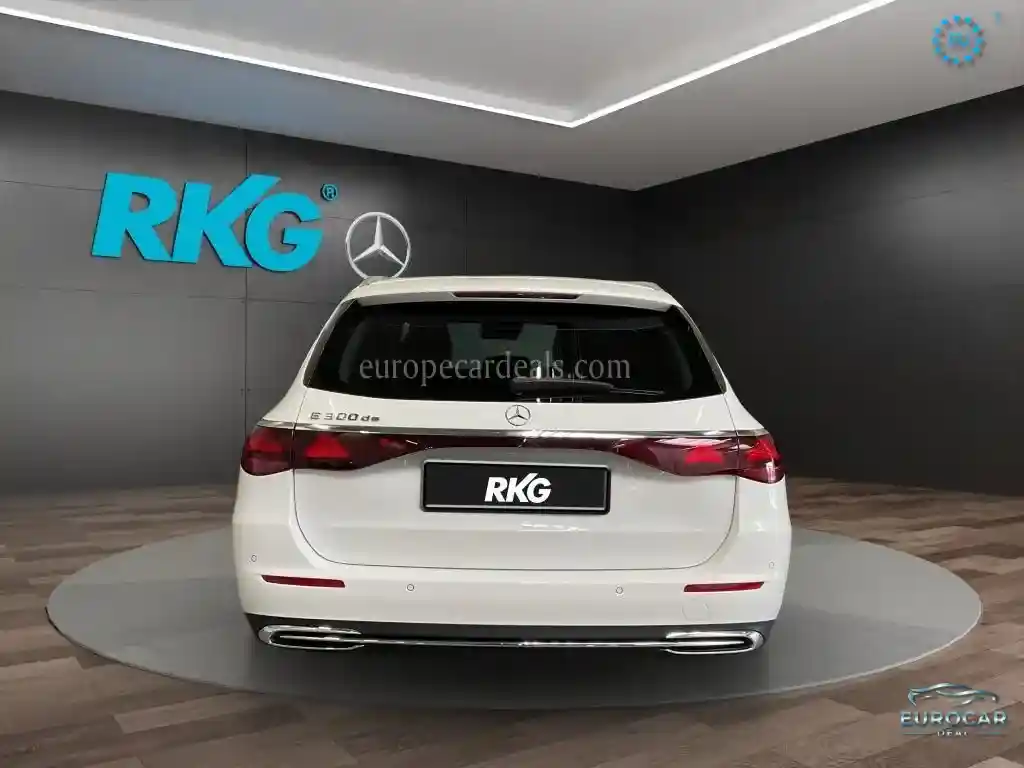 Mercedes-Benz E 300