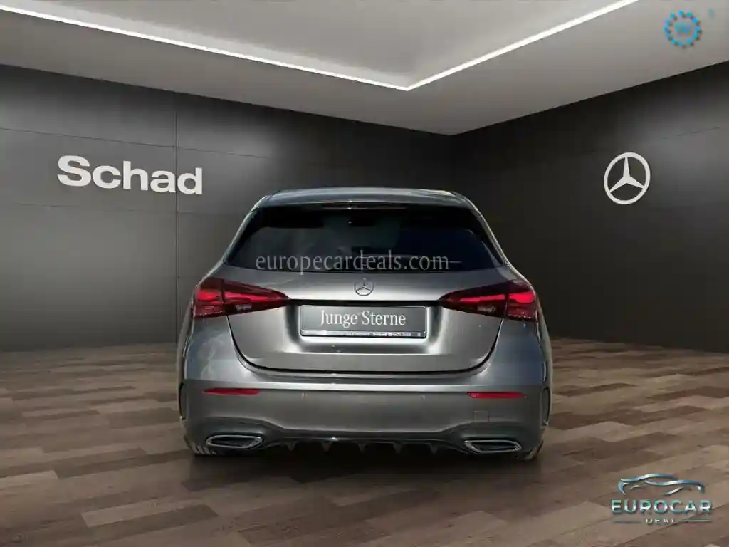 Mercedes-Benz A 220