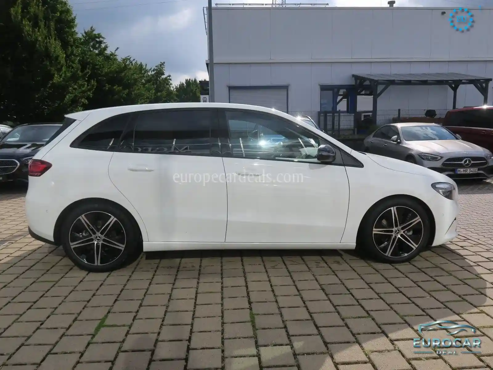 Mercedes-Benz B 200