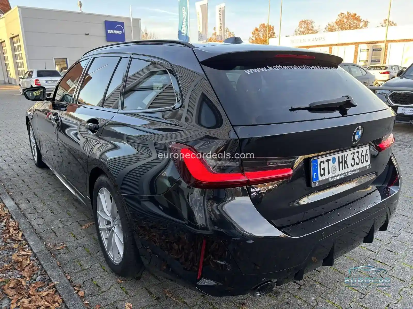 BMW 320