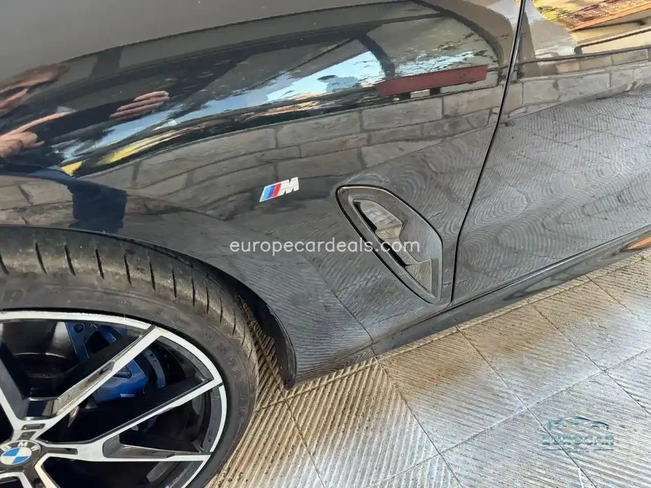 BMW 840