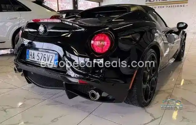 Alfa Romeo 4C