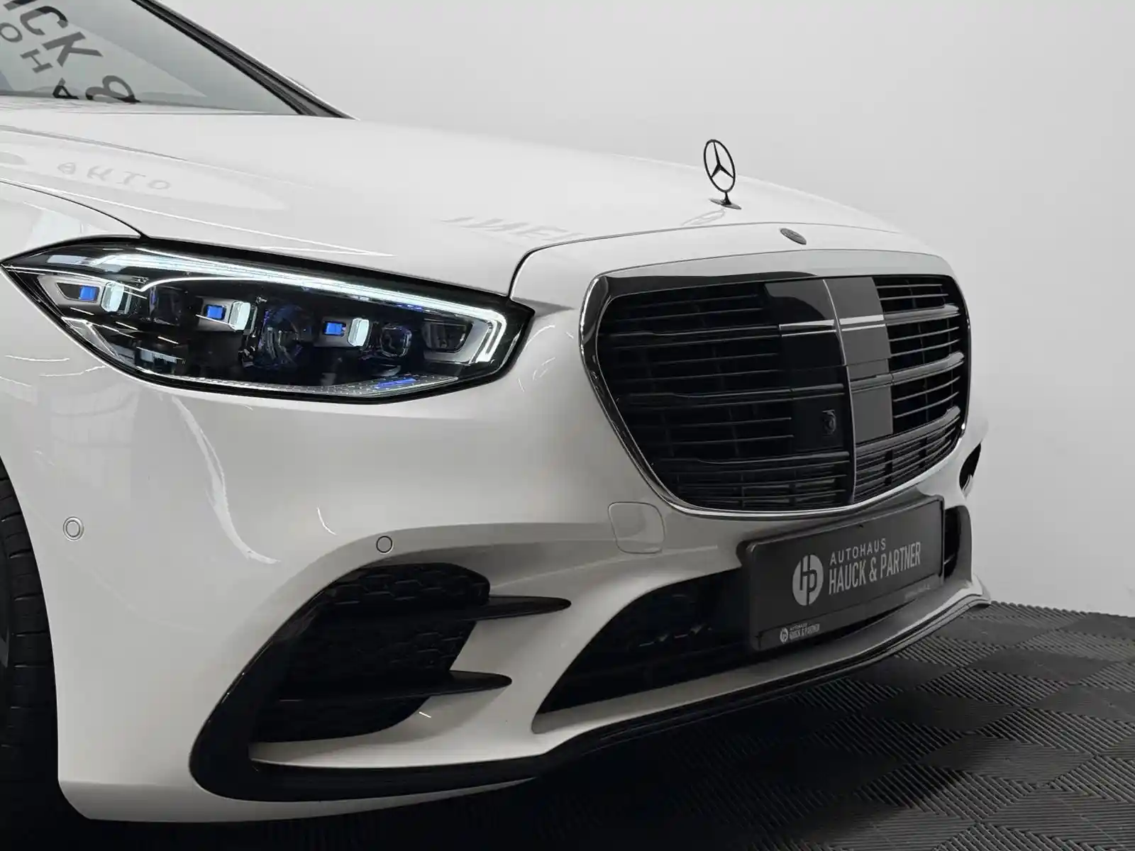 Mercedes-Benz S 500