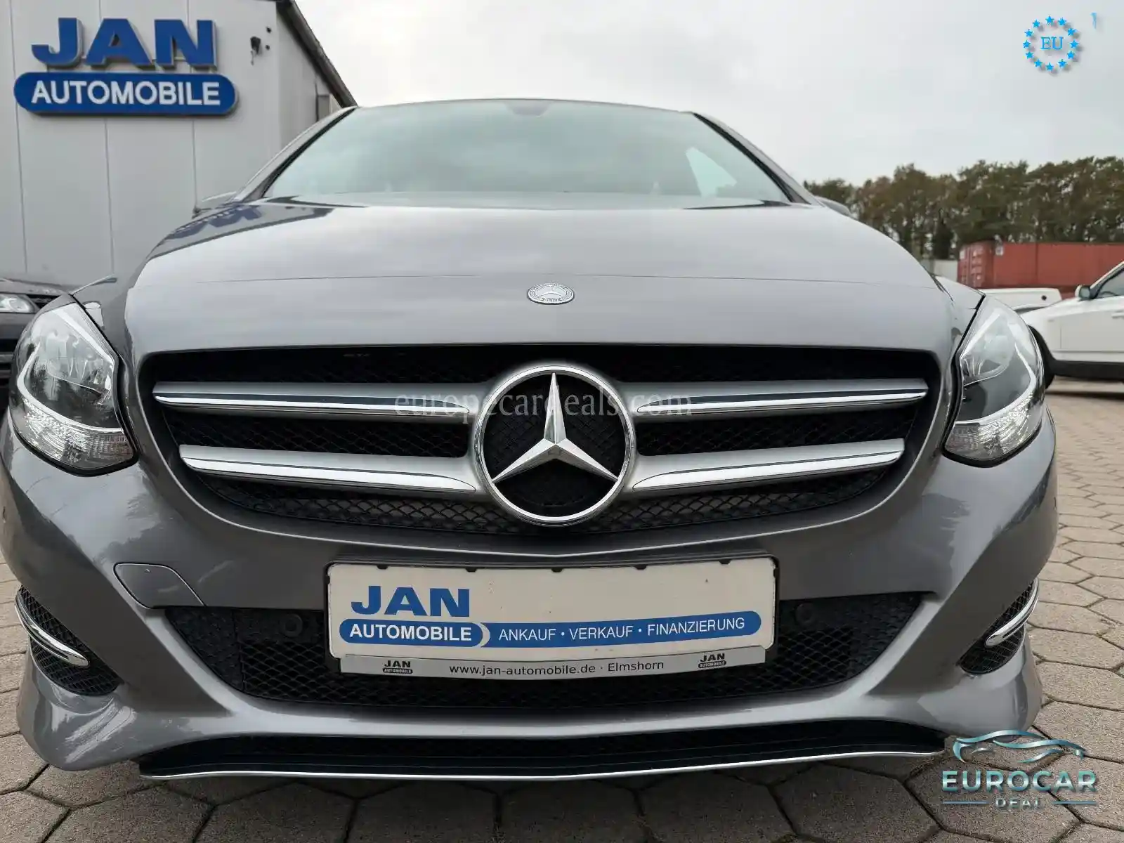 Mercedes-Benz B 200