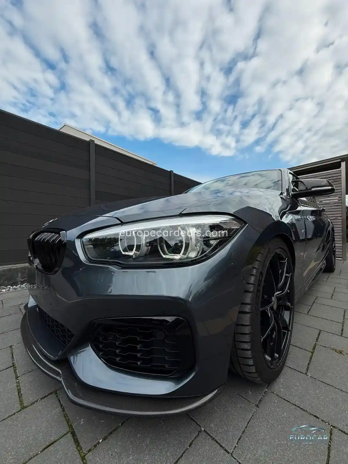 BMW M140i