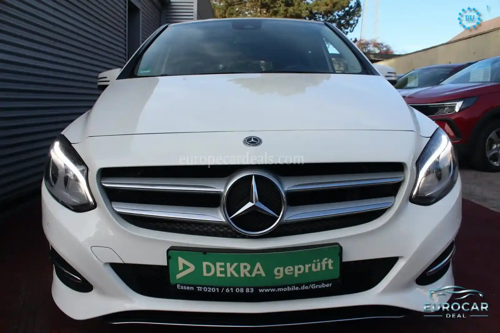 Mercedes-Benz B 200