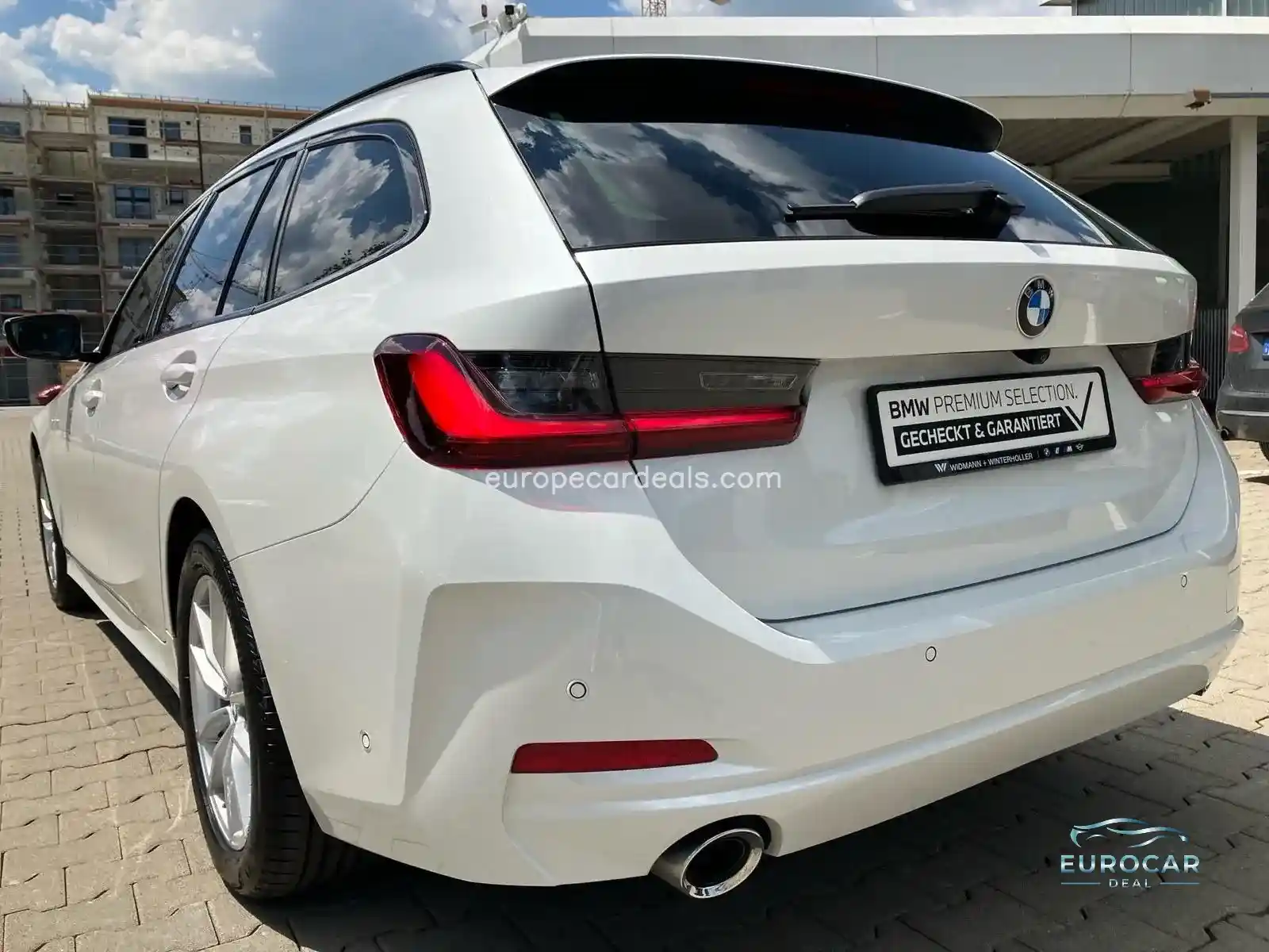 BMW 320
