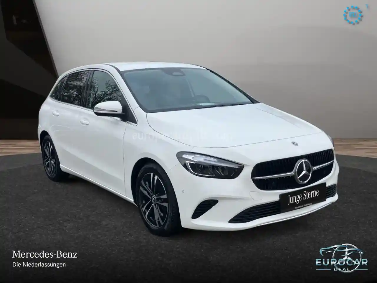 Mercedes-Benz B 200