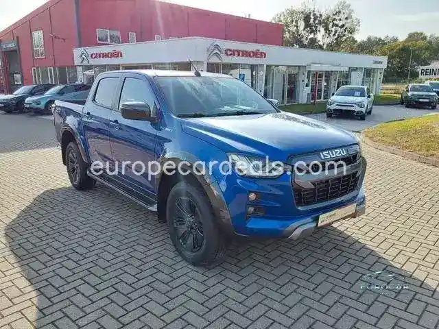 V-Cross Double Cab 1.9 4×4, LED,Apple Carp